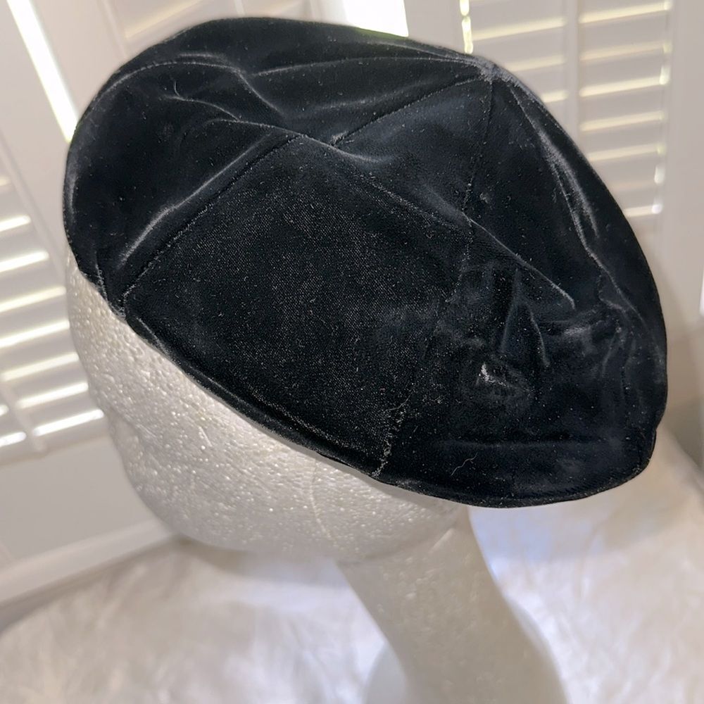 Vintage 50s Black Velvet Beret‎ - Picture 4 of 7